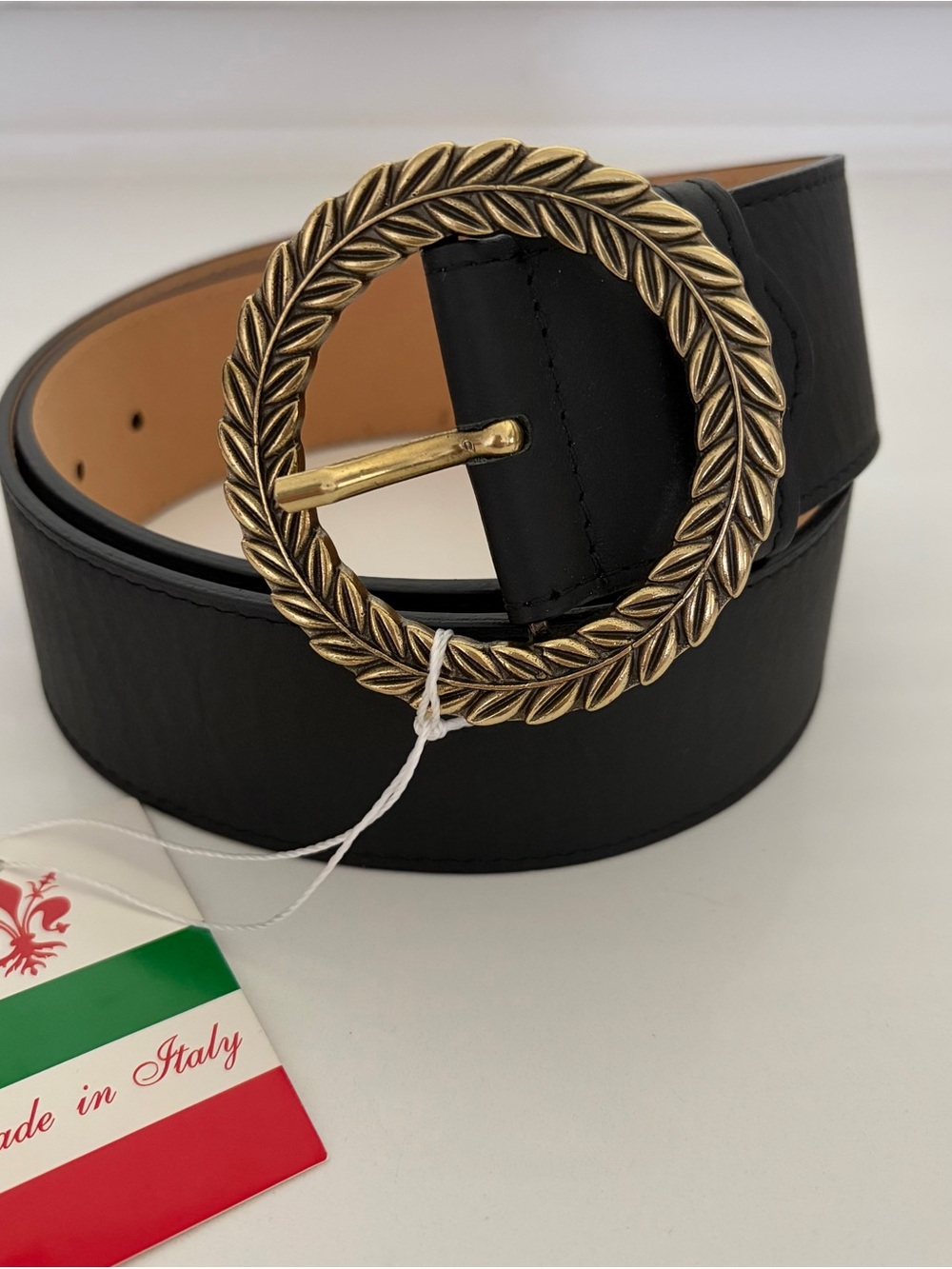 Persaman, New York, Black Leather Belt with Antique Gold Wreath Buckle